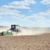 Dust storms in Illinois: Examining roles of weather and farming practices